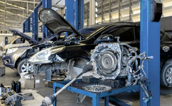 Serviceannahme in der Autowerkstatt – Beratung am Empfang in Berlin